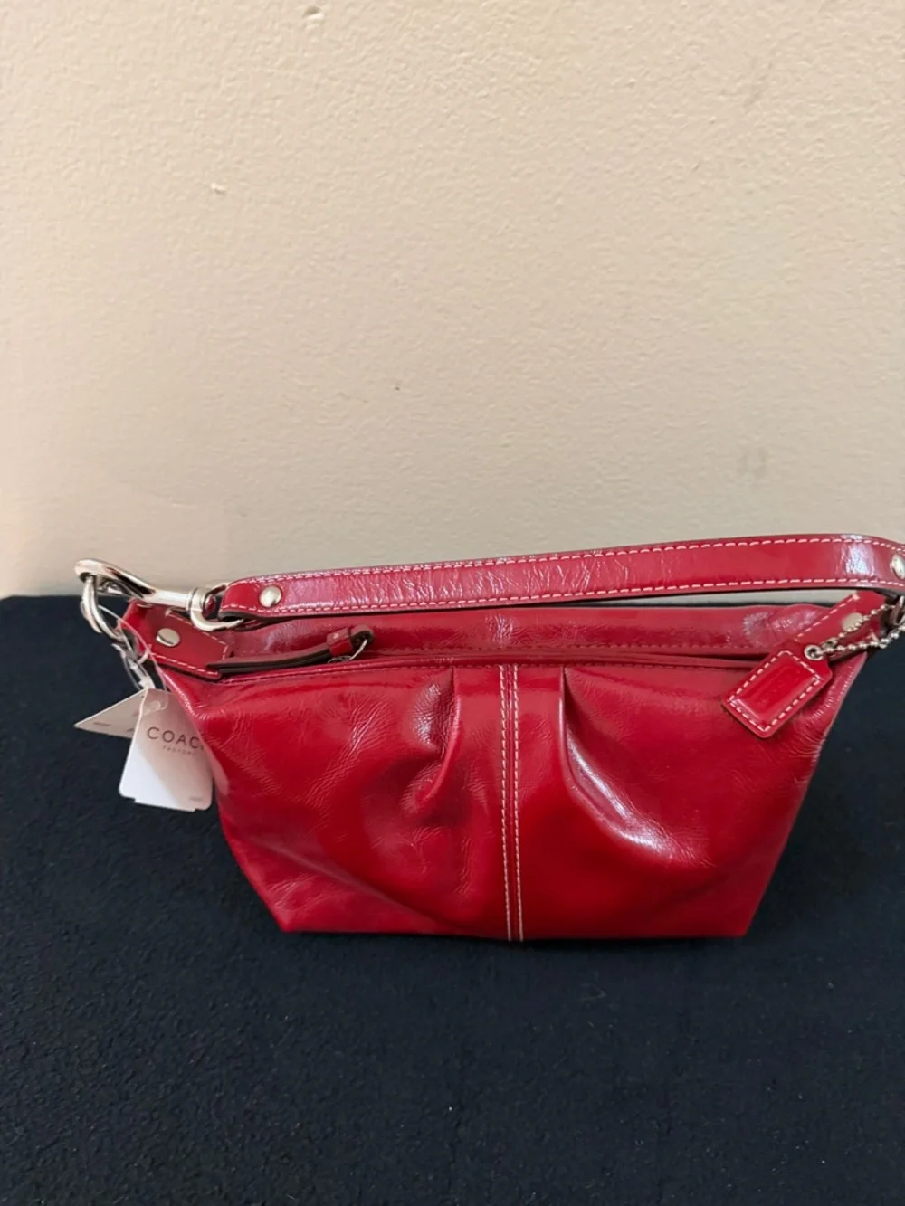 NWT Coach Red patent leather top handle convertible bag - Picture 2 of 9